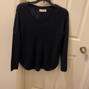 Gently used Navy sweater (RD Style) size XL
